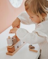 Label-Label - Haus der Stapelblöcke - Nougat / Personalisierbares Holzspielzeug mit Namen & Geburtsdaten